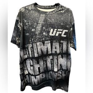 NWT UFC Men’s Black White Graphic Short Sleeve Tee Shirt - Size Medium